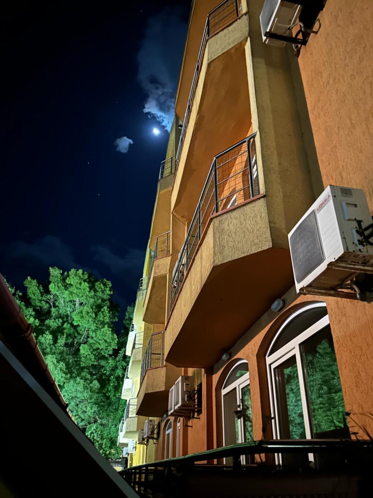 Hotel Concordia Plaza 2 Primorsko Exteriér fotografie